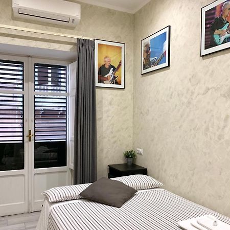 Bed No Breakfast Ak Hotell Napoli Eksteriør bilde