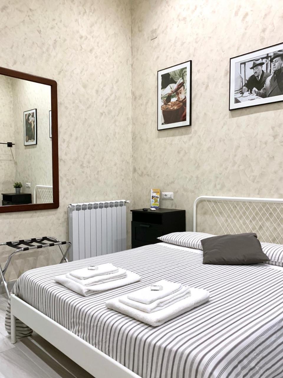 Bed No Breakfast Ak Hotell Napoli Eksteriør bilde