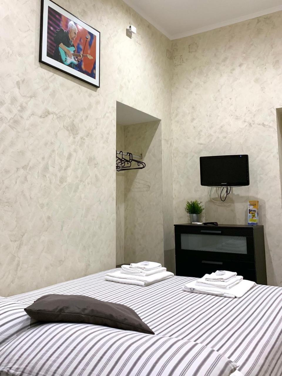 Bed No Breakfast Ak Hotell Napoli Eksteriør bilde