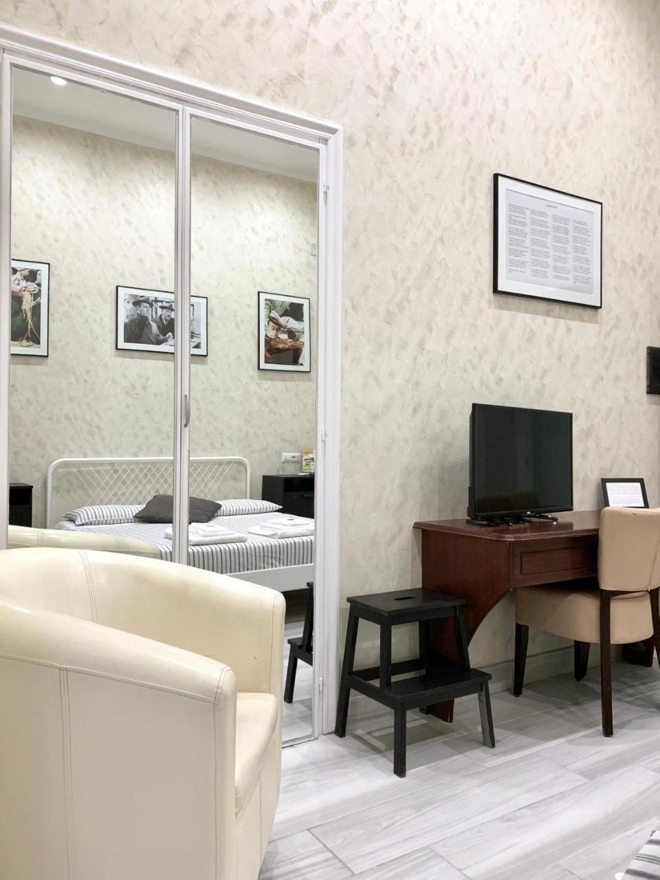 Bed No Breakfast Ak Hotell Napoli Eksteriør bilde